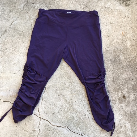 Avia Pants - Avia purple Work out capris